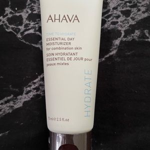 Ahava moisturizer